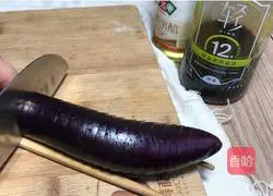 Illustration of how to make cold panlong eggplant 1