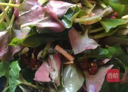 Illustration of how to make cold folded ear root 1