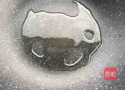 Illustration of how to make scrambled eggs with zucchini 4