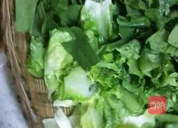 Illustration of how to make fried lettuce 1