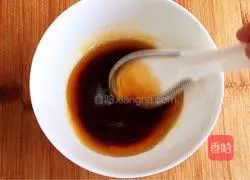 Illustration of how to make cold cucumber and cordyceps flowers 14