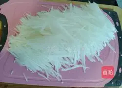 Illustration of how to make cold shredded radish 2