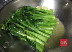 Illustration of how to make stir-fried cabbage 6