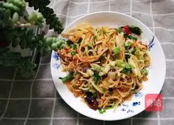 Vegetarian Illustration of how to make fried shredded bait 6