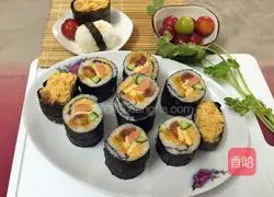 Illustration of how to make meat floss sushi 9