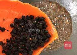 Illustration of how to make a fly head 11