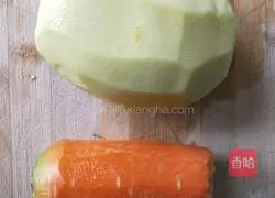 Illustration of how to make spicy and sour potato shreds 1