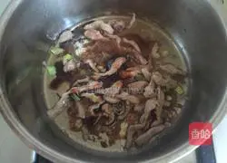 Illustration of how to make cabbage, bean sprouts, bean skin and carrots 8