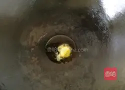 Illustration of how to make fried carrots with lettuce 2