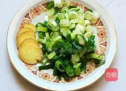 Illustration of how to make autumn healthy side dishes, radish sprouts and small tofu 5