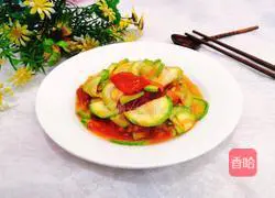 Saute the tomatoes and zucchini Illustration of practice 16