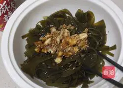 Illustration of how to make cold kelp 10