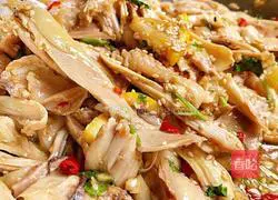 Illustration of how to make shredded chicken at home 6