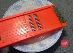 Illustration of how to make sweet and sour radish 2