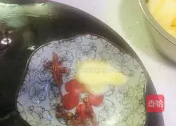 Illustration of how to cook beef brisket with potatoes 3