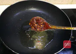 Illustration of how to make hot and sour konjac flowers with pickled pepper 5