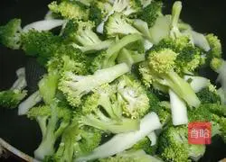 Garlic broccoli recipe 5