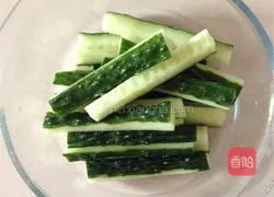 Illustration of how to make sweet and sour cucumber 2