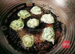 Illustration of how to make crispy chrysanthemum 9