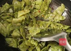 Illustration of home-cooked lentils 12