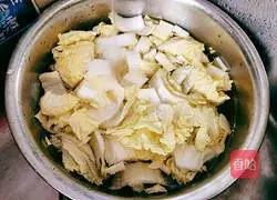 Illustration of how to make fried carrots 4