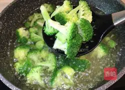 Garlic broccoli recipe 8