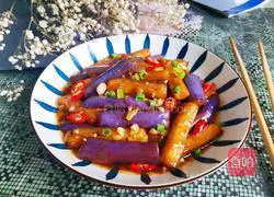 Garlic Illustration of how to cook eggplant 12