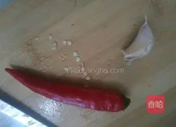 Illustration of how to make stir-fried Yunnan melon 1