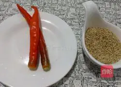 Illustration of how to make sesame spinach 1