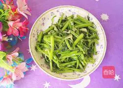  Illustration of how to make stir-fried water spinach 12