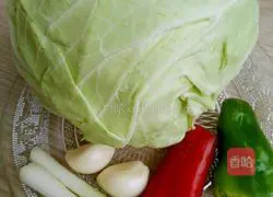 How to shred cabbage by hand 1