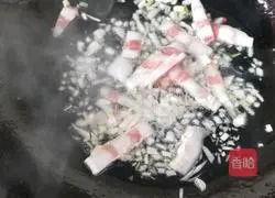 Stir-fried meat Illustration of how to make page skin 2