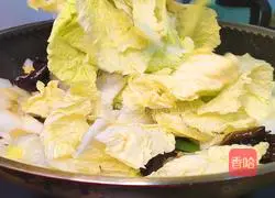 Illustration of how to make vinegar Chinese cabbage 13