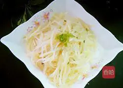 Illustration of how to make stir-fried shredded potatoes 6