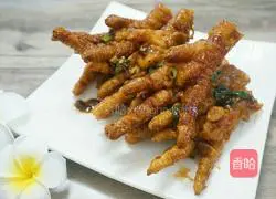 Illustration of how to make spicy braised chicken feet 14