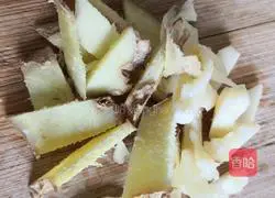 Illustration of how to make stir-fried shredded radish 2