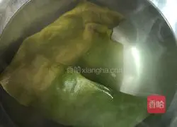 Illustration of how to make three shredded cold dishes 1