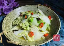 Illustration of how to make spicy and sour Chinese cabbage 7