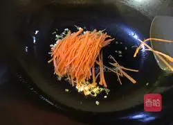 Illustration of how to cook tofu with shredded carrots 10