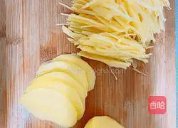 Illustration of how to make vinegar-based shredded potatoes 2