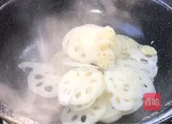 Stir-fried lotus root slices Illustration of how to do it 5