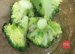 Illustration of how to make oil-consuming broccoli 6