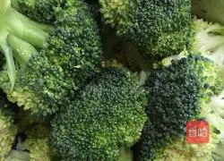 Illustration of how to make oil-consuming broccoli 3