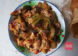 Illustration of how to stir-fry eggplant with king oyster mushroom 5