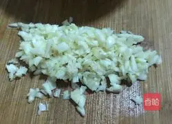 Steamed vegetables: illustration of how to make shepherd's purse dumplings 7