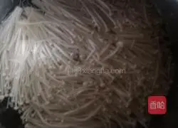 Illustration of how to make cold garlic mushrooms 4