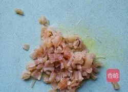 Winter Melon, Scallops and Shrimp Skin Soup Recipe Illustration 4