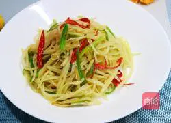 Illustration of how to make green pepper and potato shreds 7