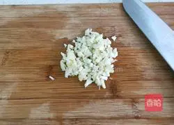 Illustration of how to make garlic cabbage 3