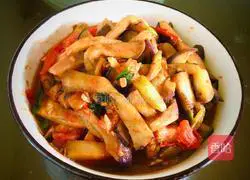 Illustration of how to stir-fry tomatoes and eggplants 10